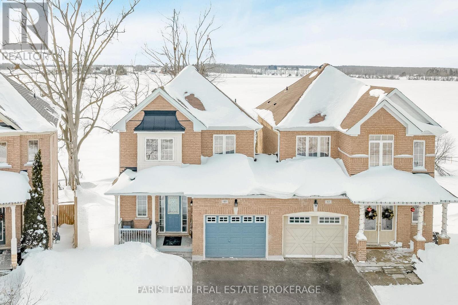 40 Forsyth Crescent, Barrie, Ontario  L4N 7T6 - Photo 2 - S12789214