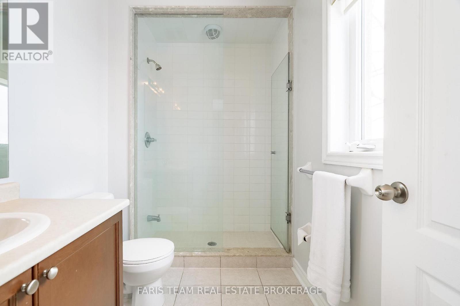 40 Forsyth Crescent, Barrie, Ontario  L4N 7T6 - Photo 23 - S12789214