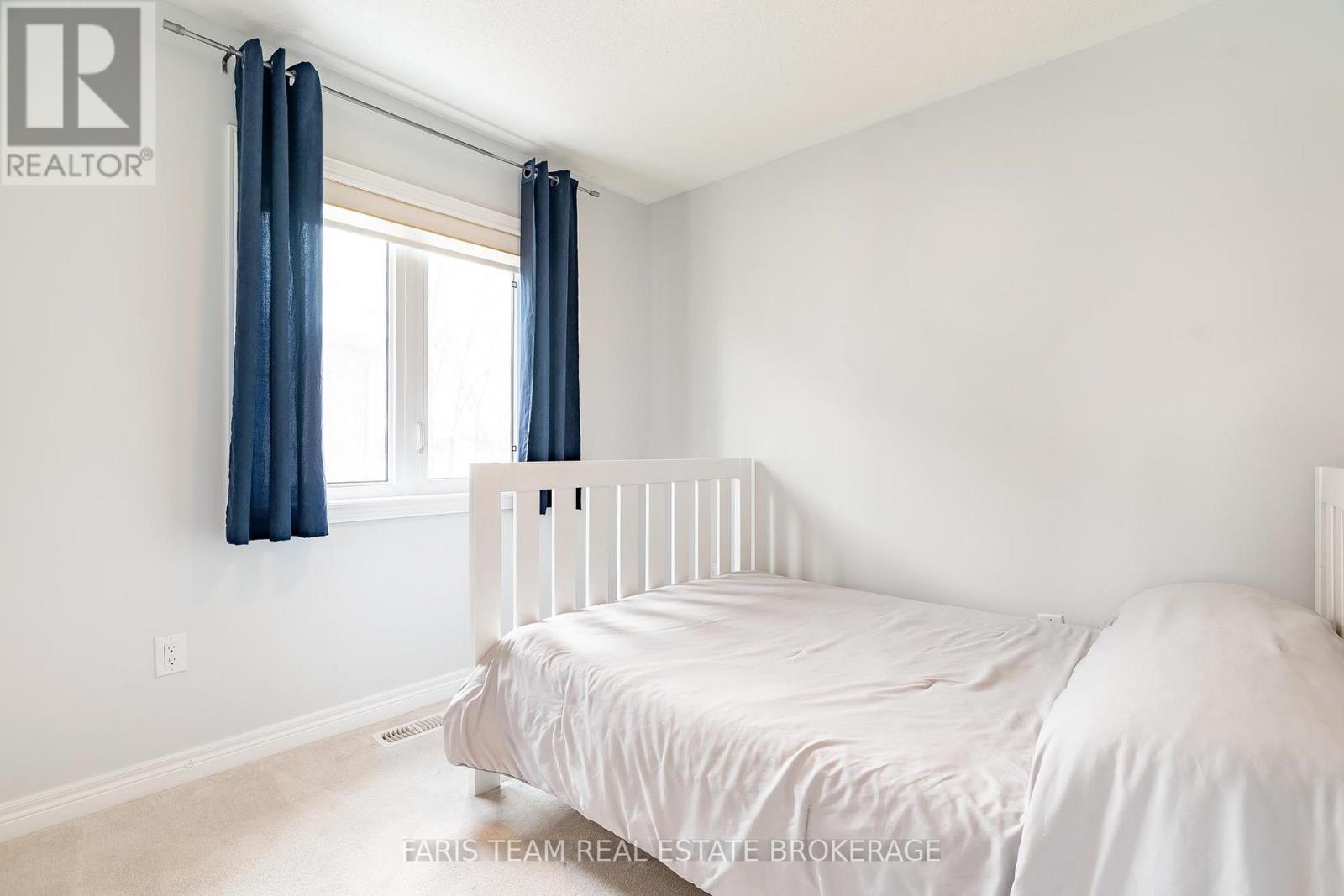 40 Forsyth Crescent, Barrie, Ontario  L4N 7T6 - Photo 24 - S12789214