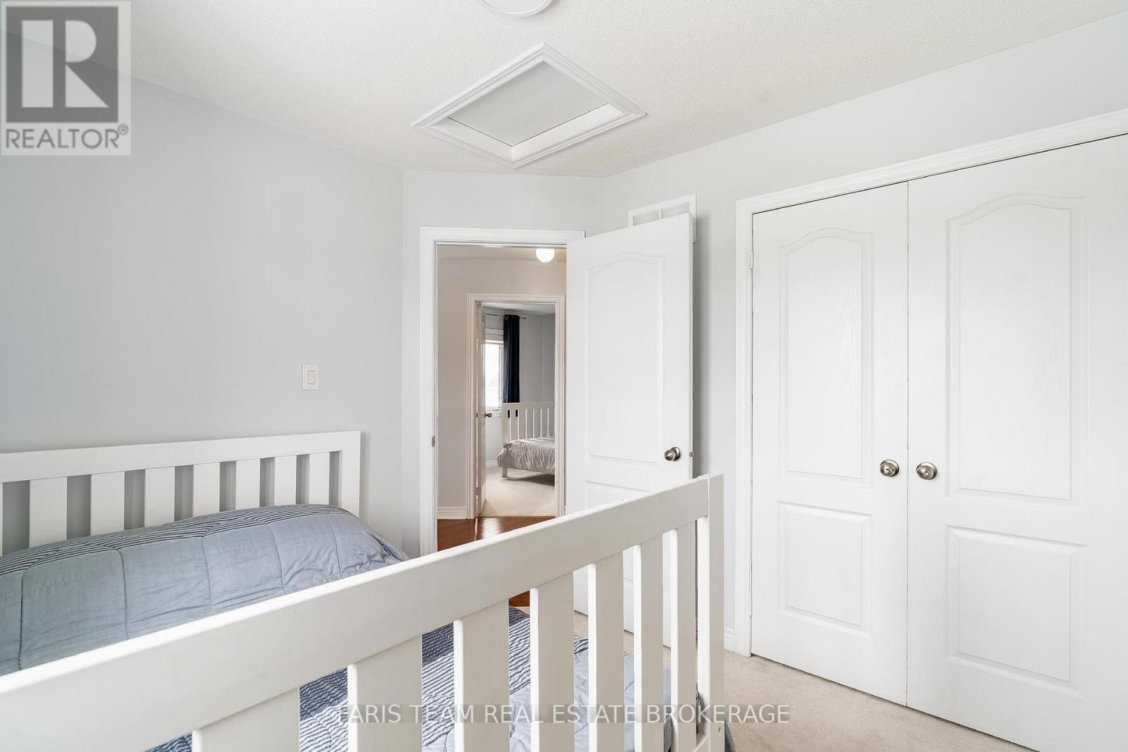 40 Forsyth Crescent, Barrie, Ontario  L4N 7T6 - Photo 27 - S12789214