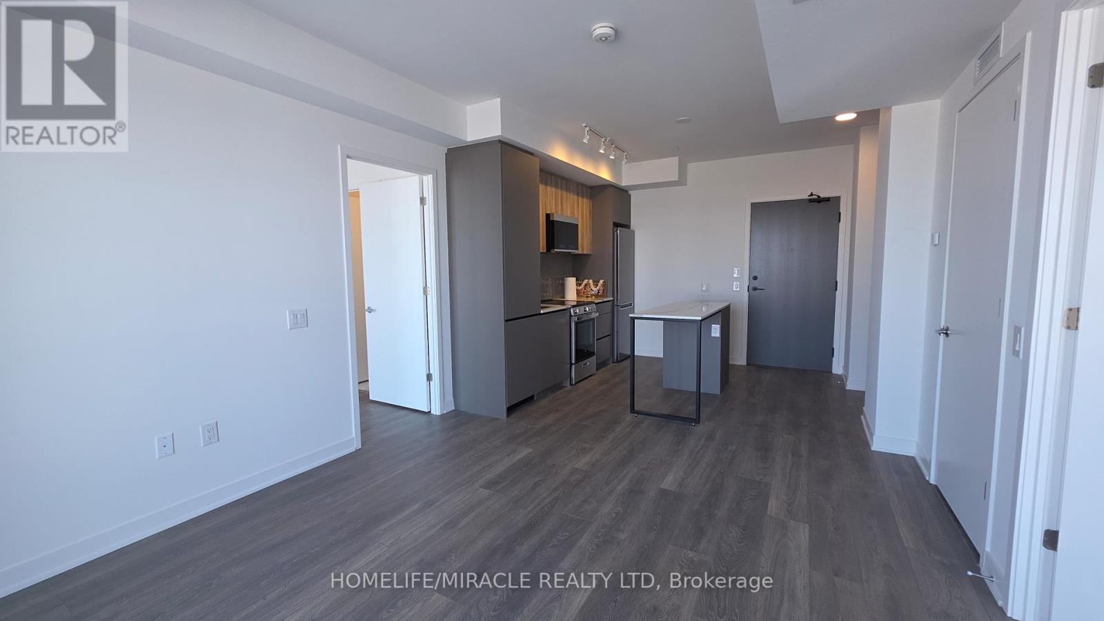 E1401 - 10 All Nations Drive, Brampton, Ontario  L7A 5M5 - Photo 4 - W12775700