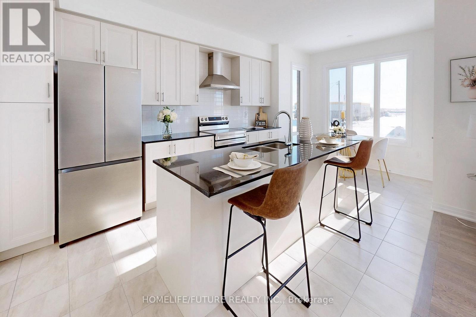 39 Timber Falls Drive, Brampton, Ontario  L7A 0B8 - Photo 10 - W12787468