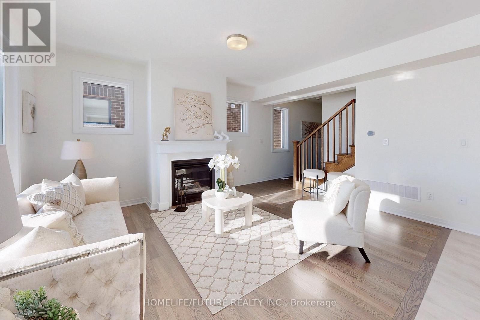 39 Timber Falls Drive, Brampton, Ontario  L7A 0B8 - Photo 9 - W12787468