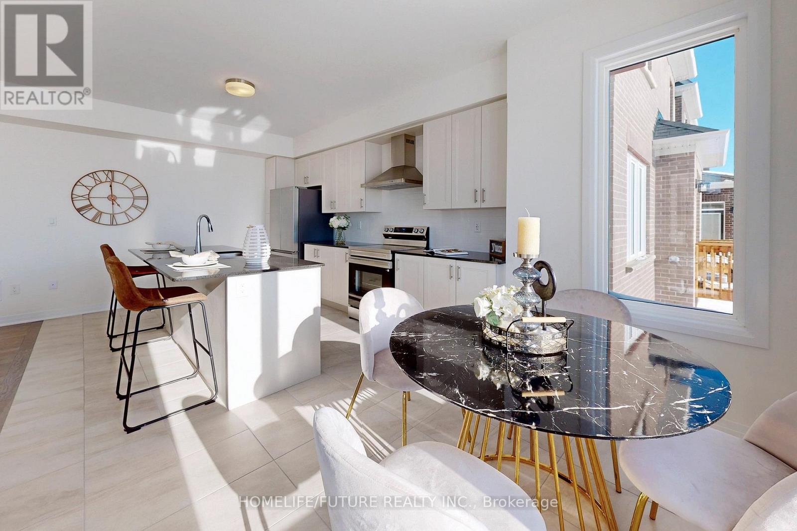 39 Timber Falls Drive, Brampton, Ontario  L7A 0B8 - Photo 14 - W12787468