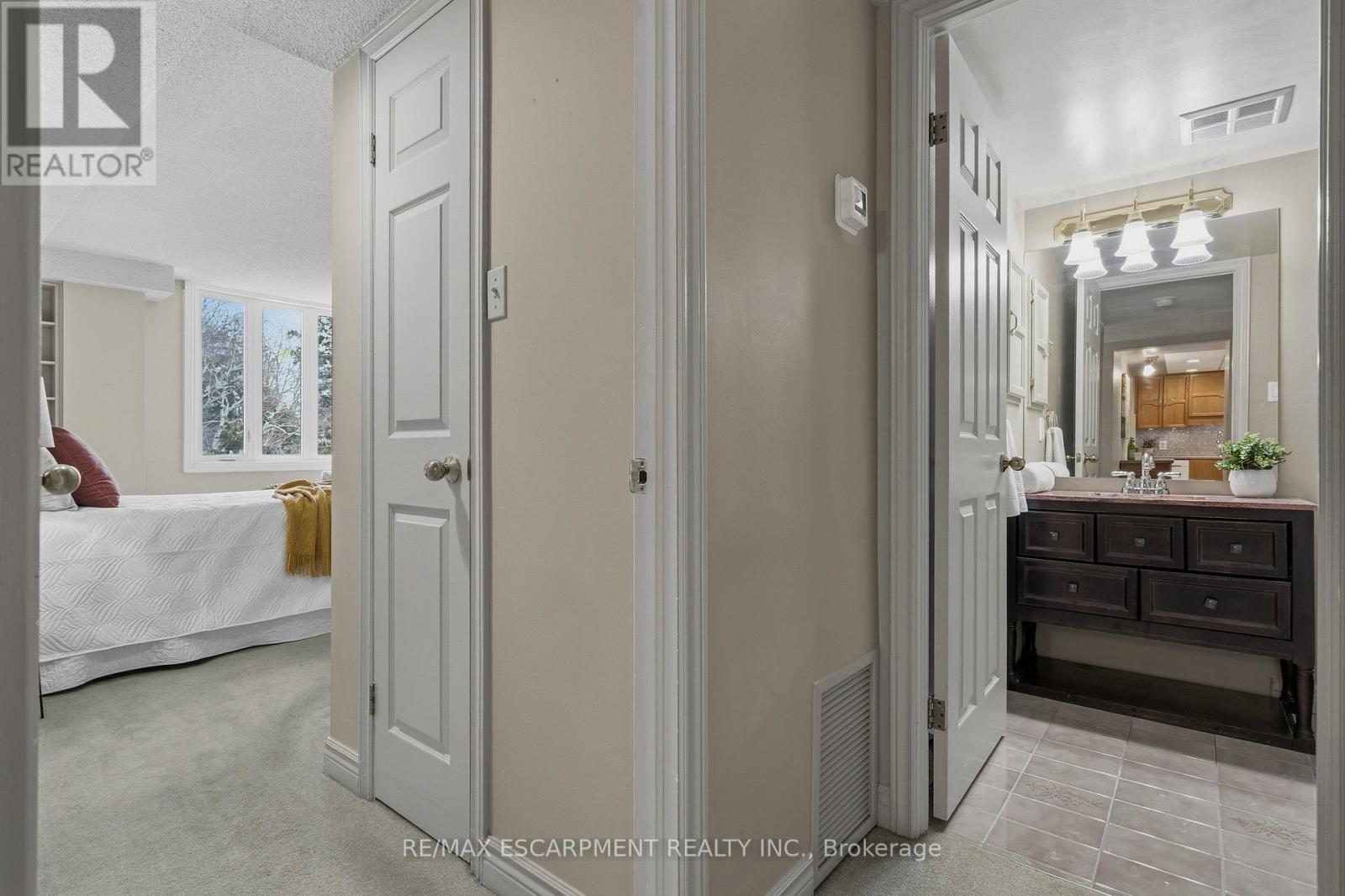 306 - 150 Wilson Street W, Hamilton, Ontario L8R 1E2 - Photo 29 - X12789234