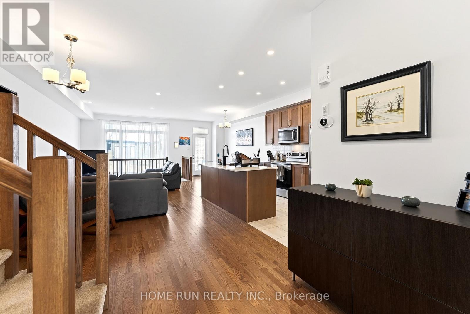 2071 Allegrini Terrace, Ottawa, Ontario  K2S 2S1 - Photo 6 - X12789264