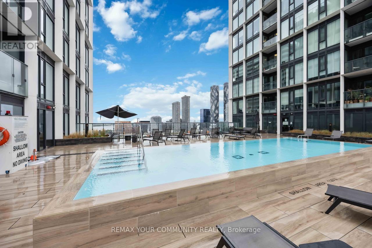 608 - 158 Front Street, Toronto, Ontario  M5A 0K9 - Photo 9 - C12789252