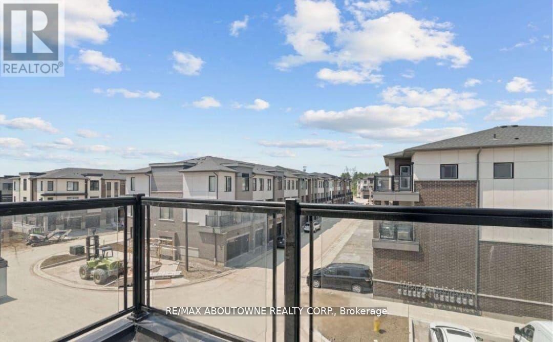 220 - 1695 Dersan Street, Pickering, Ontario  L1V 2P8 - Photo 13 - E12789242