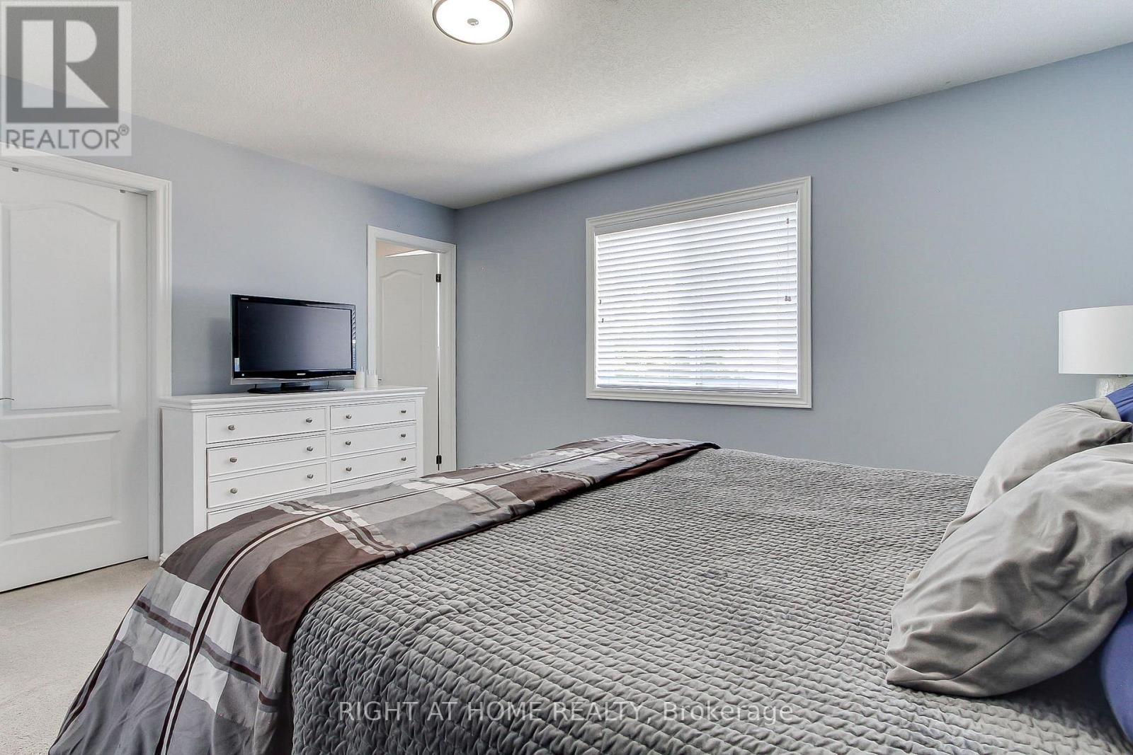 58 Carleton Trail, New Tecumseth, Ontario  L0G 1A0 - Photo 26 - N12789246