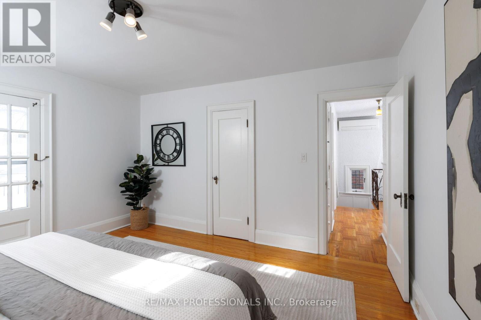 50 Wendover Road, Toronto, Ontario  M8X 2L3 - Photo 42 - W12745016