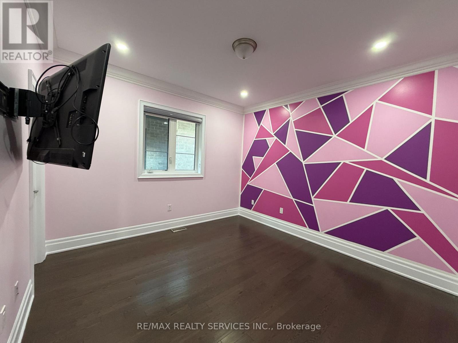 Upper Portion - 4 Lyle Way, Brampton, Ontario  L6X 5P8 - Photo 21 - W12789248