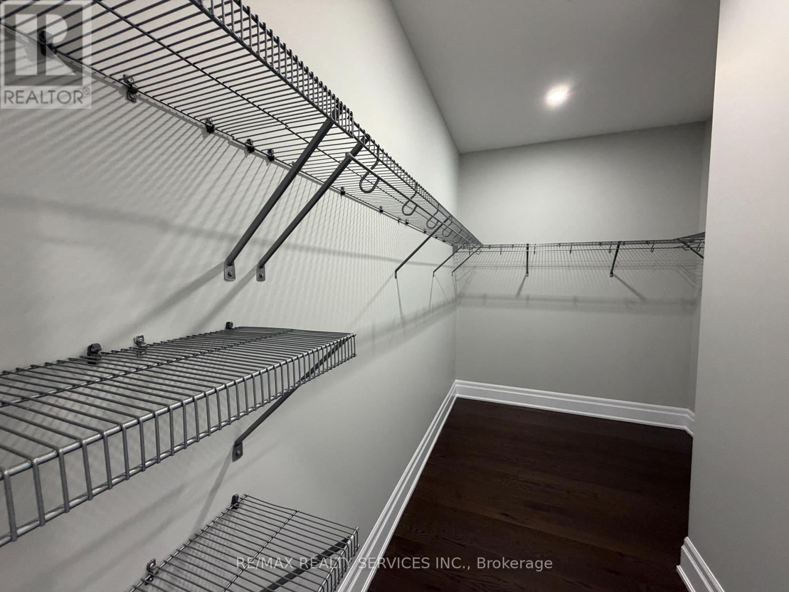 Upper Portion - 4 Lyle Way, Brampton, Ontario  L6X 5P8 - Photo 23 - W12789248