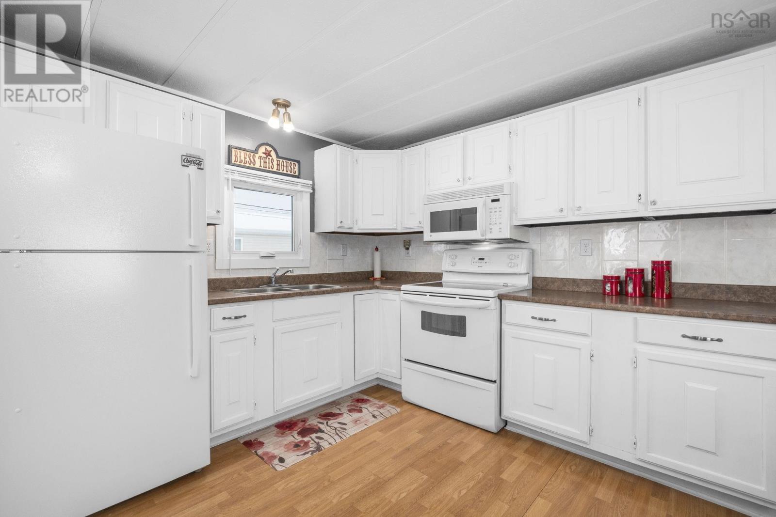 56 Manor Drive, Lower Sackville, Nova Scotia  B4C 2P1 - Photo 9 - 202602747