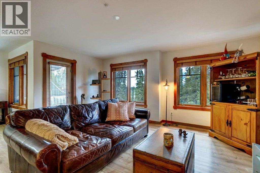324, 170 Crossbow Place, Canmore, Alberta  T1W 3H4 - Photo 12 - A2271746