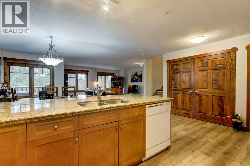 324, 170 Crossbow Place, Canmore, Alberta  T1W 3H4 - Photo 5 - A2271746