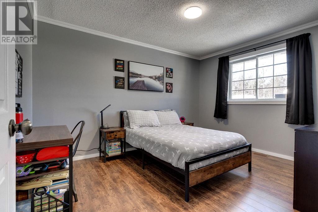 3849 Swanson Court, Val Caron, Ontario  P3N 1J6 - Photo 15 - 2126377