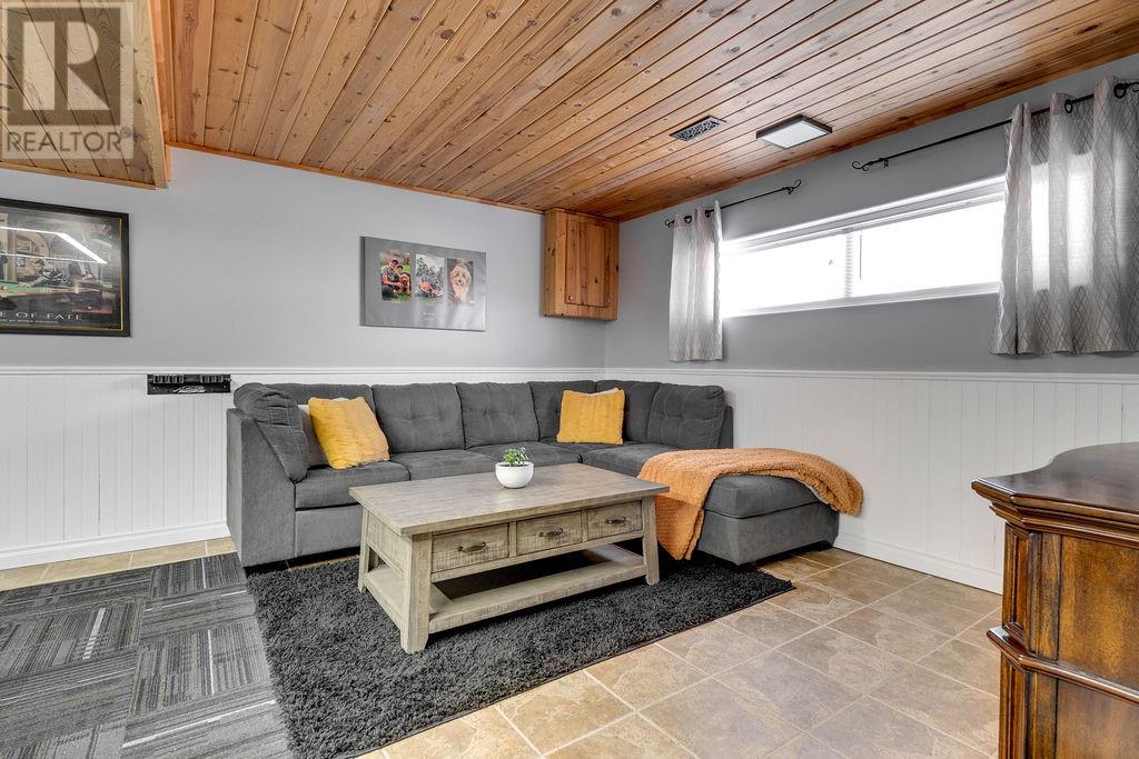 3849 Swanson Court, Val Caron, Ontario  P3N 1J6 - Photo 21 - 2126377