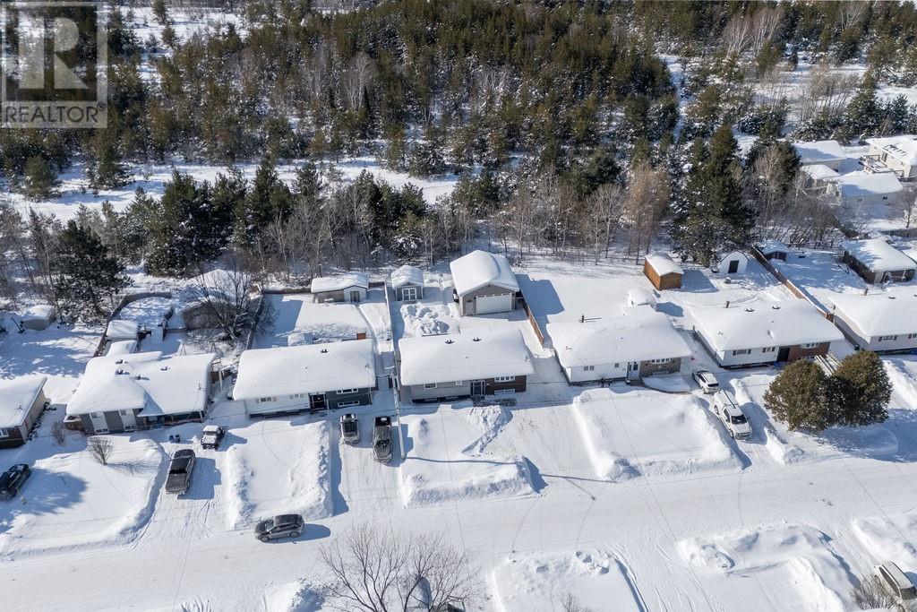 3849 Swanson Court, Val Caron, Ontario  P3N 1J6 - Photo 39 - 2126377