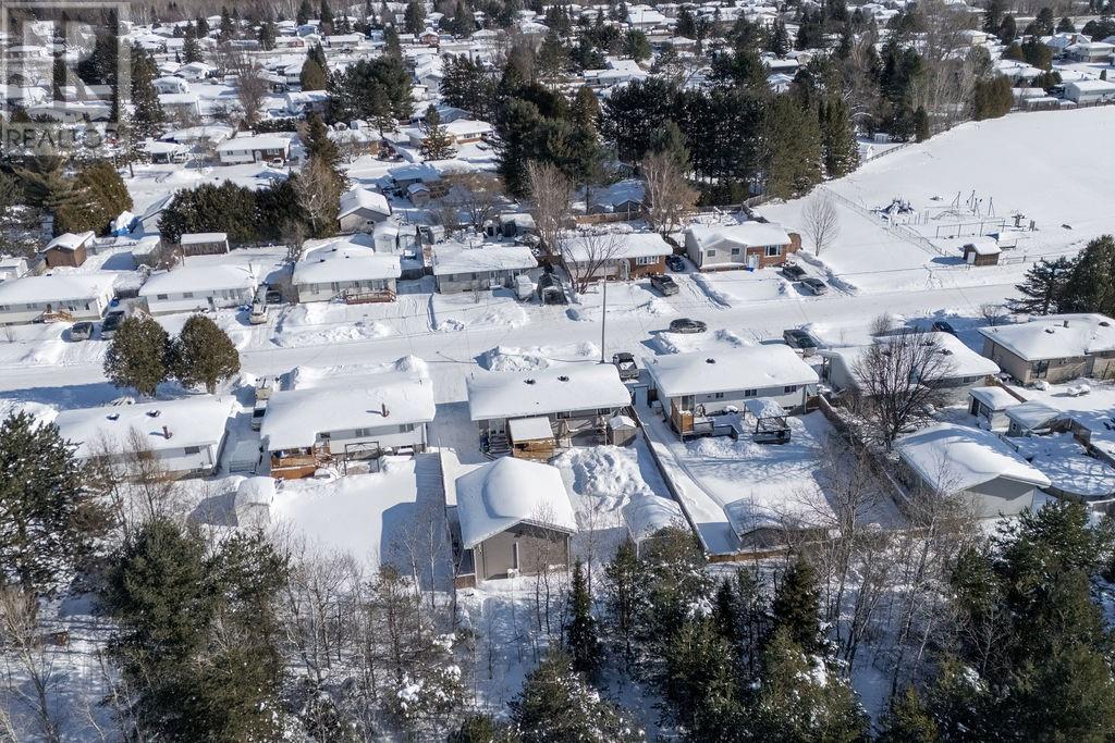 3849 Swanson Court, Val Caron, Ontario  P3N 1J6 - Photo 38 - 2126377