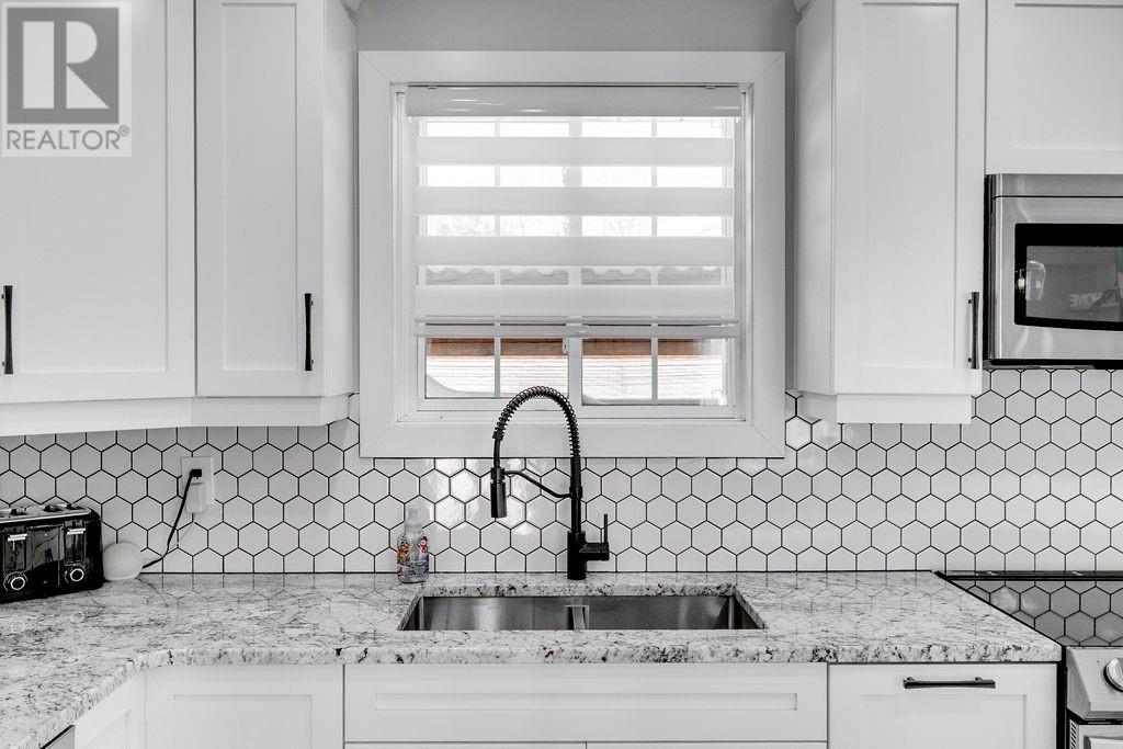 3849 Swanson Court, Val Caron, Ontario  P3N 1J6 - Photo 8 - 2126377