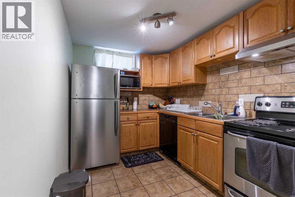 1412 23 Street N, Lethbridge, Alberta  T1H 3T5 - Photo 15 - A2284672