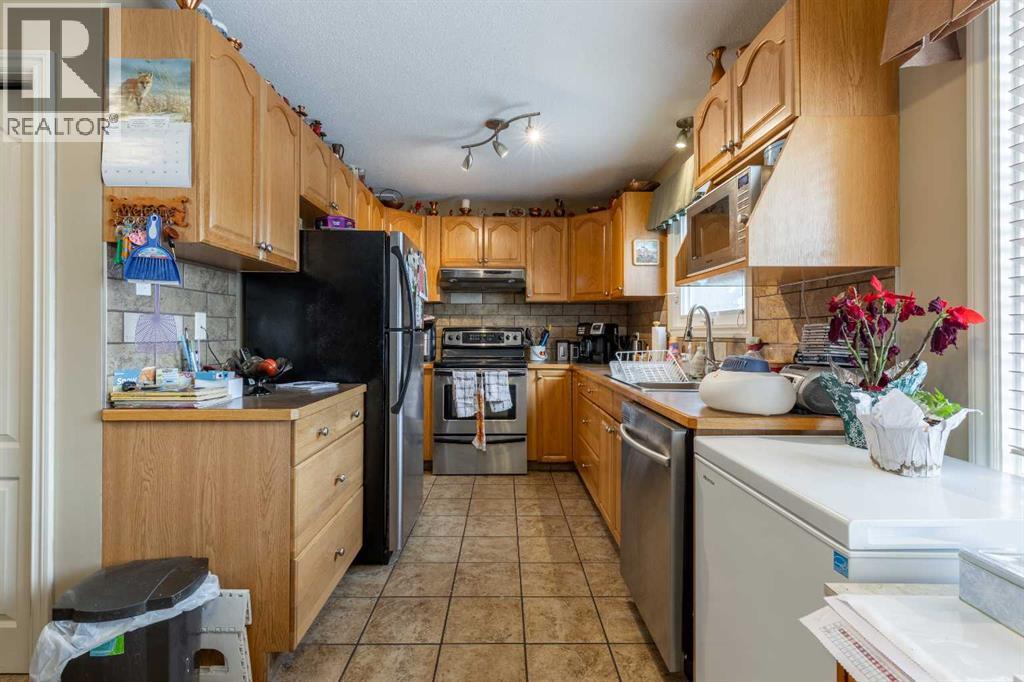 1412 23 Street N, Lethbridge, Alberta  T1H 3T5 - Photo 7 - A2284672