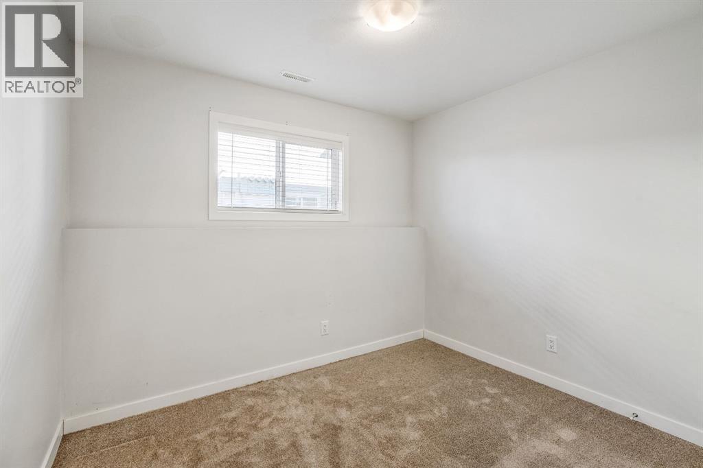 4, 40 Cougar Cove N, Lethbridge, Alberta  T1H 5V4 - Photo 22 - A2285312