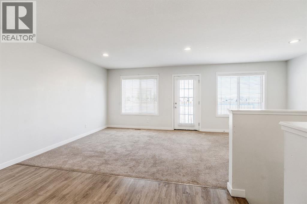 4, 40 Cougar Cove N, Lethbridge, Alberta  T1H 5V4 - Photo 6 - A2285312