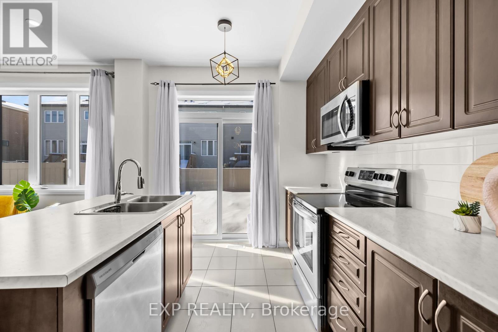 116 Maynooth Court, Ottawa, Ontario  K2J 6Y4 - Photo 9 - X12789294