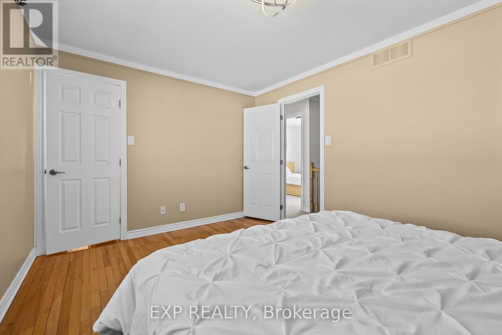 1619 Haydon Circle, Ottawa, Ontario  K2J 0K6 - Photo 14 - X12789296