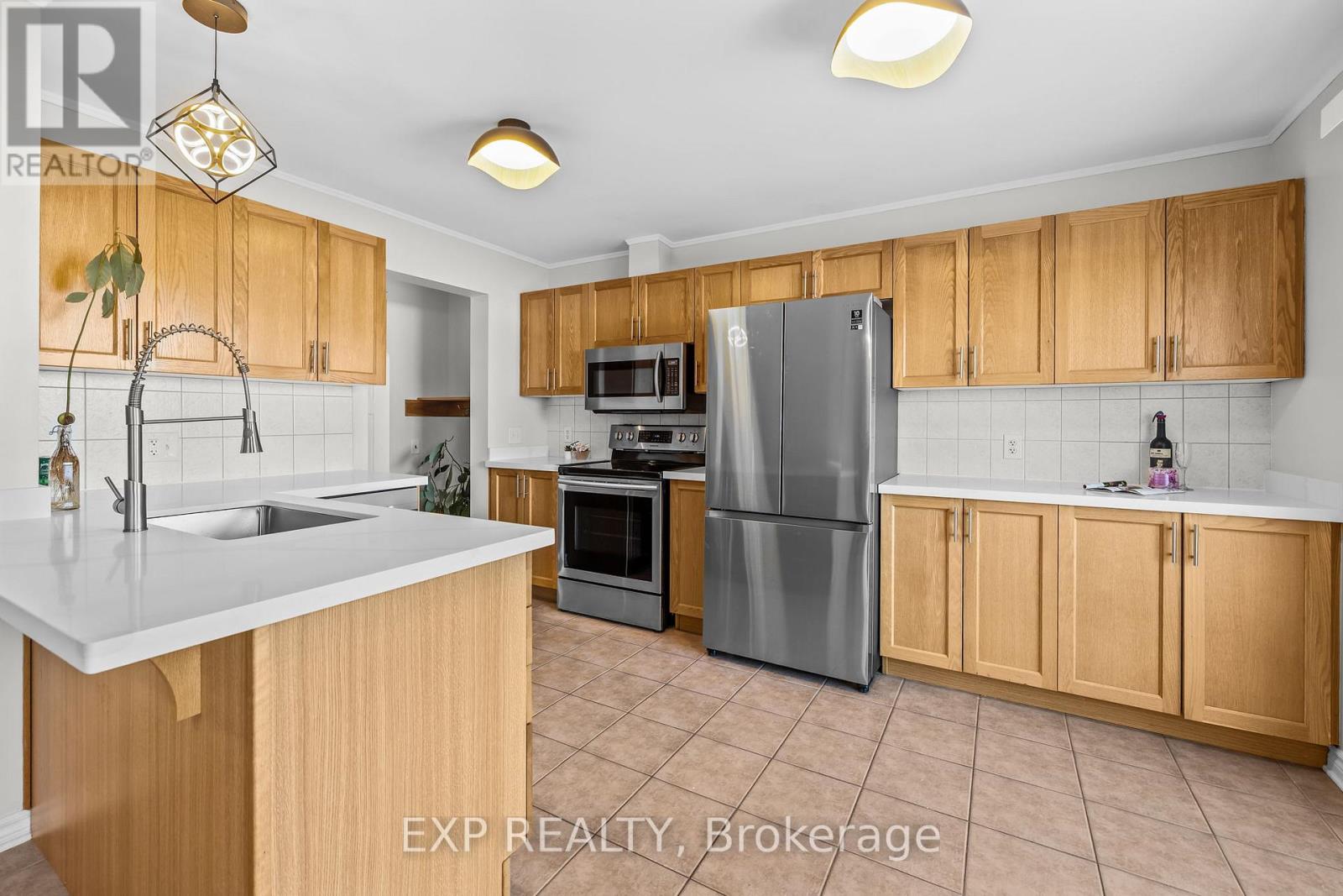 1619 Haydon Circle, Ottawa, Ontario  K2J 0K6 - Photo 7 - X12789296