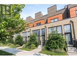 16 CURLEW DRIVE, Toronto, Ontario