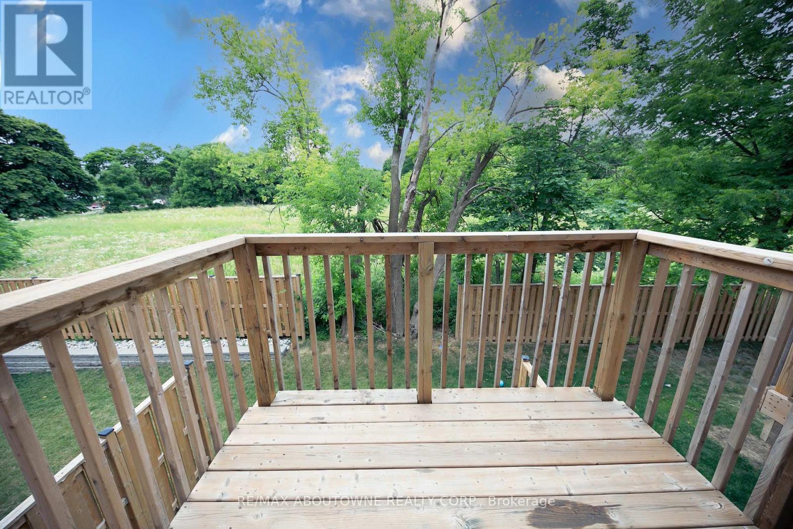 15 Barley Lane, Hamilton (Meadowlands), Ontario  L9K 0K1 - Photo 16 - X12789060