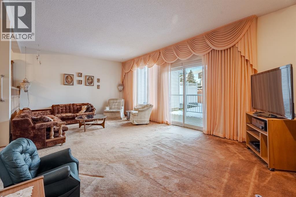 9, 275 Woodridge Drive Sw, Calgary, Alberta  T2W 3S2 - Photo 11 - A2280072