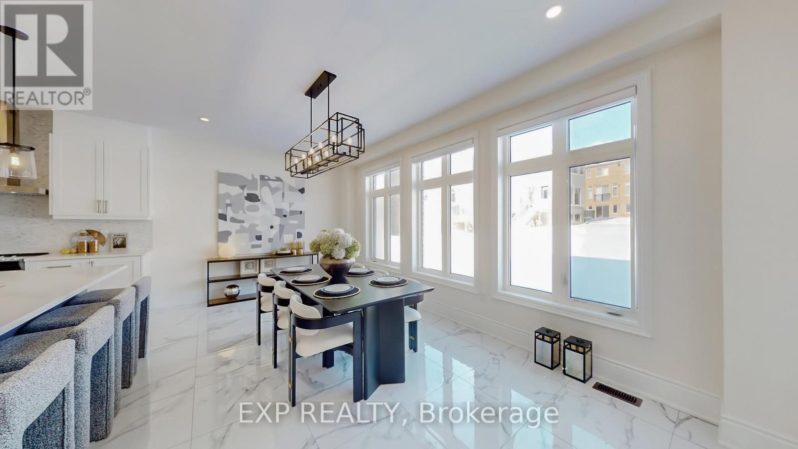 21 Fair Winds Lane, East Gwillimbury, Ontario  L9N 0V5 - Photo 17 - N12789324