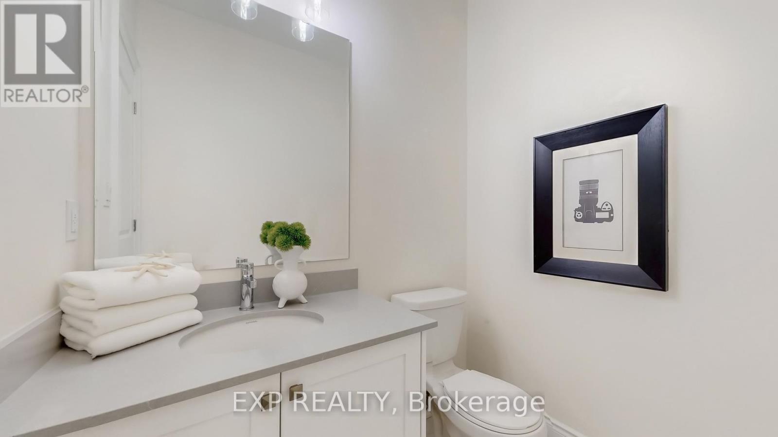 21 Fair Winds Lane, East Gwillimbury, Ontario  L9N 0V5 - Photo 22 - N12789324