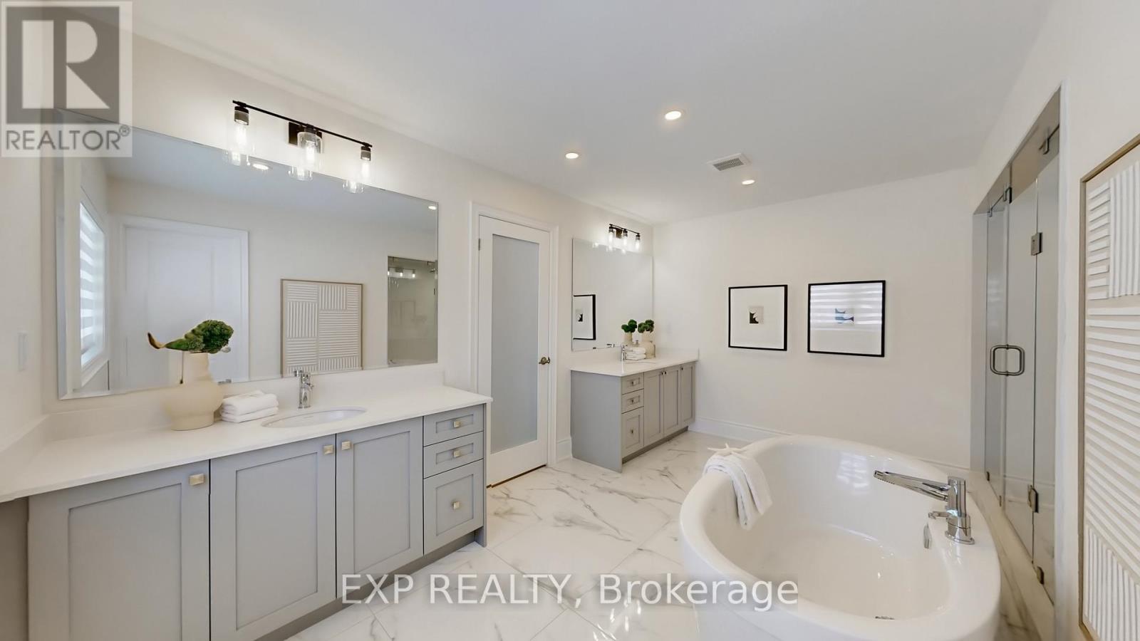 21 Fair Winds Lane, East Gwillimbury, Ontario  L9N 0V5 - Photo 30 - N12789324