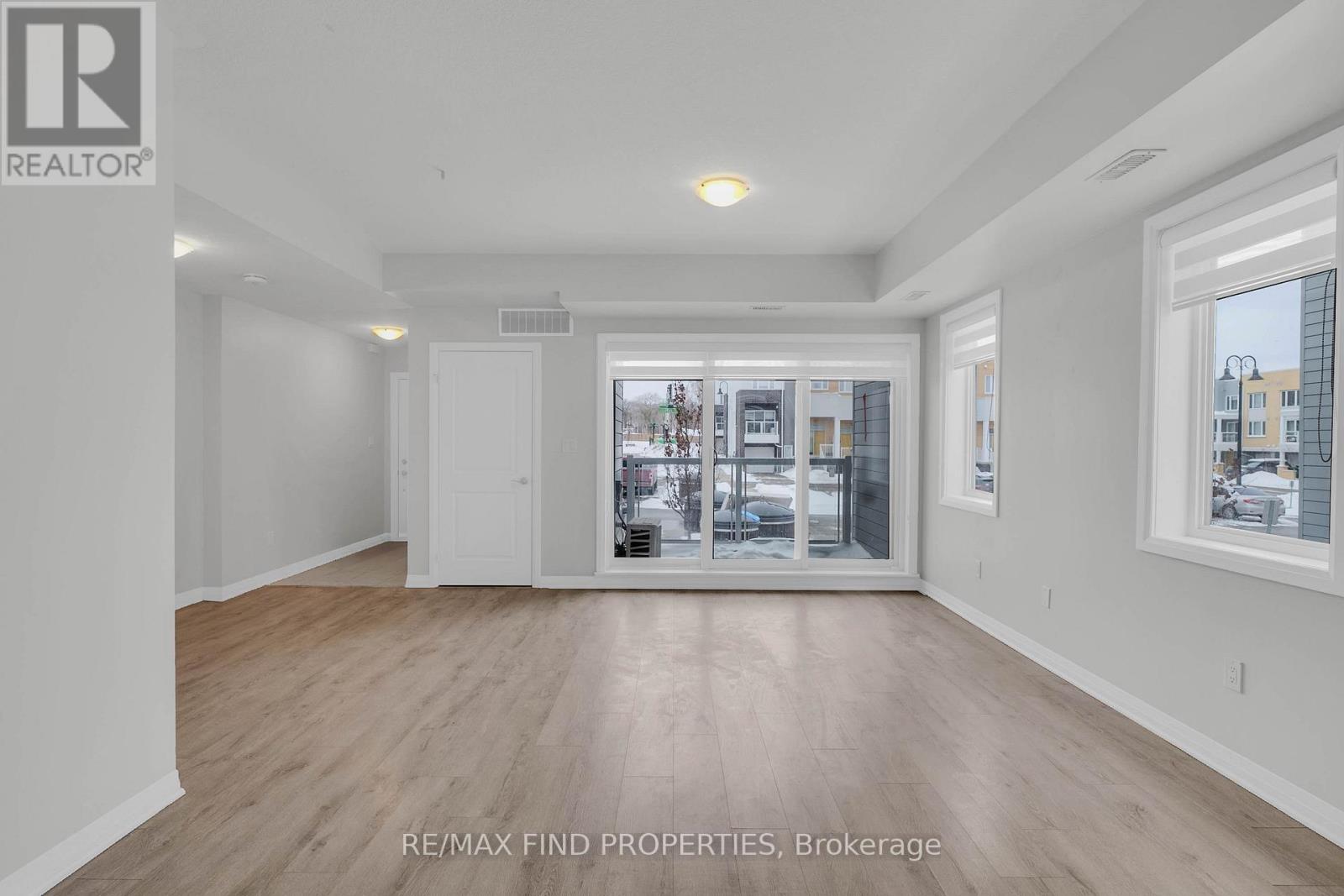 20 Vitality Drive, Kitchener, Ontario  N2R 0R7 - Photo 11 - X12649446