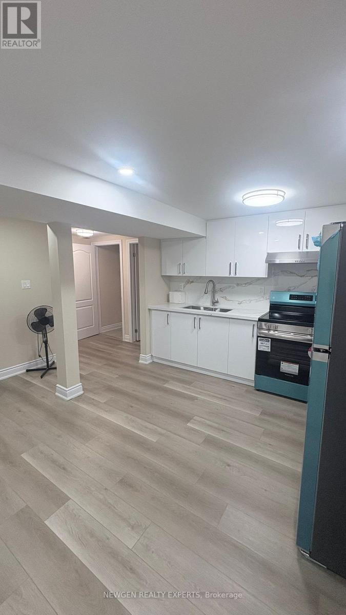 Legal Basement - 182 Skegby Road, Brampton, Ontario  L6V 2T9 - Photo 6 - W12789290