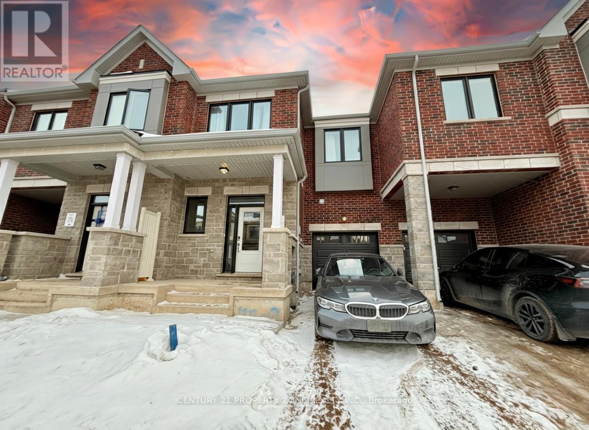 1340 Hearns Place, Milton, Ontario  L9E 2J7 - Photo 2 - W12789316