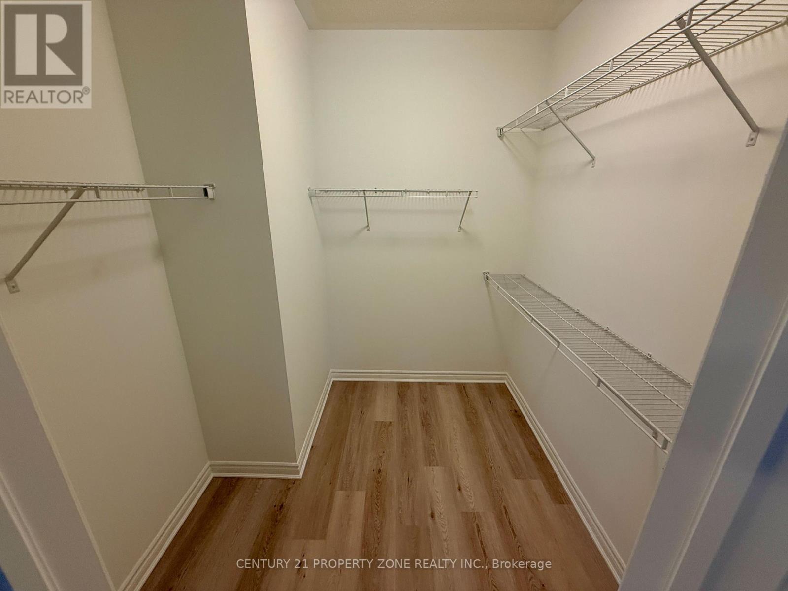 1340 Hearns Place, Milton, Ontario  L9E 2J7 - Photo 32 - W12789316