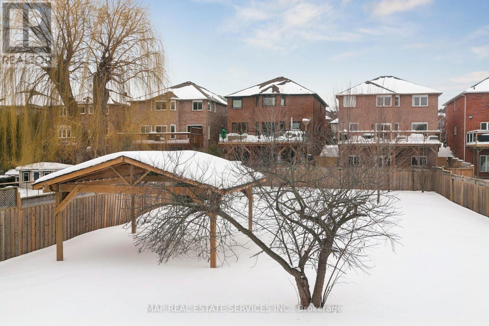 260 Hillside Drive, Mississauga, Ontario  L5M 1G5 - Photo 49 - W12789338