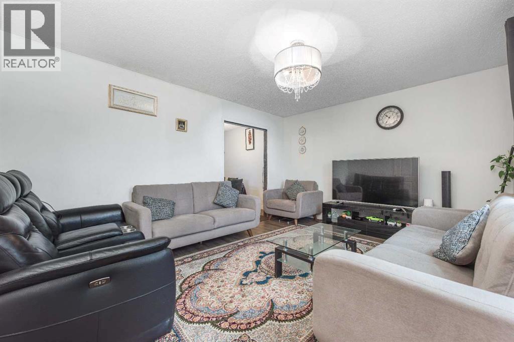 144 Rundleson Place Ne, Calgary, Alberta  T1Y 3T4 - Photo 11 - A2285450