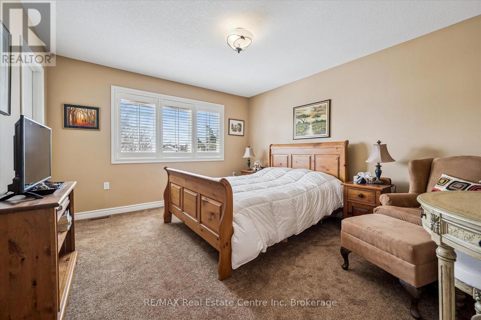 99 Keating Drive, Centre Wellington, Ontario  N0B 1S0 - Photo 25 - X12789374