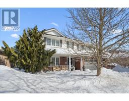 99 KEATING DRIVE, Centre Wellington, Ontario