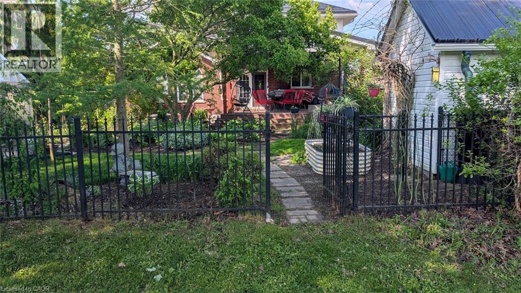 99 Keating Drive, Elora, Ontario  N0B 1S0 - Photo 37 - 40804780