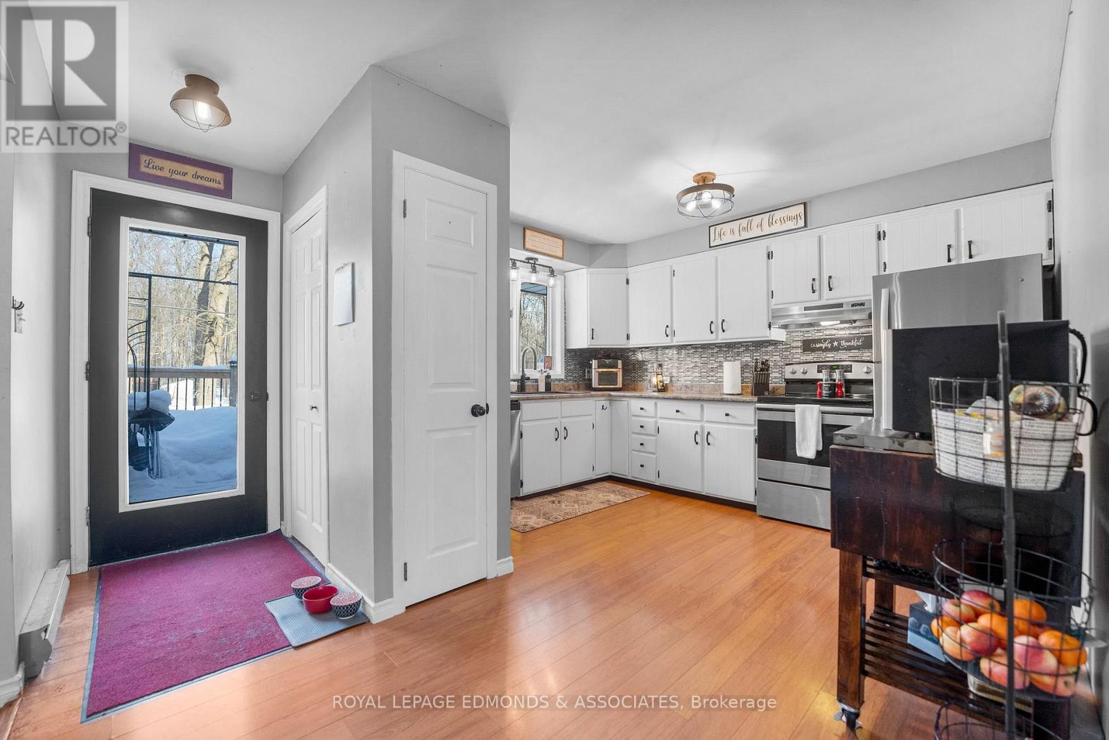 1486 Wilson Road, Laurentian Valley, Ontario  K8A 6W4 - Photo 13 - X12789370