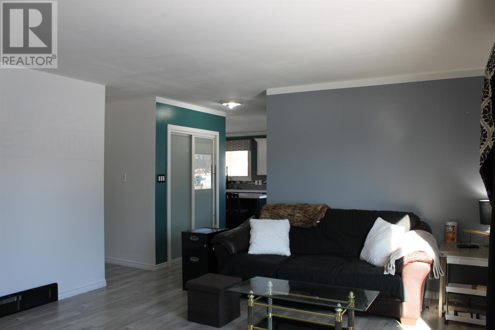 270 Hinton Ave, Thunder Bay, Ontario  P7A 7E4 - Photo 3 - TB2600193