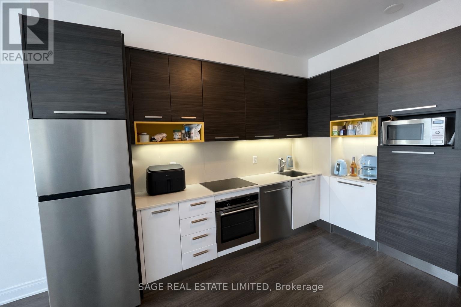 1406 - 36 Park Lawn Road, Toronto, Ontario  M8V 0E5 - Photo 9 - W12785430