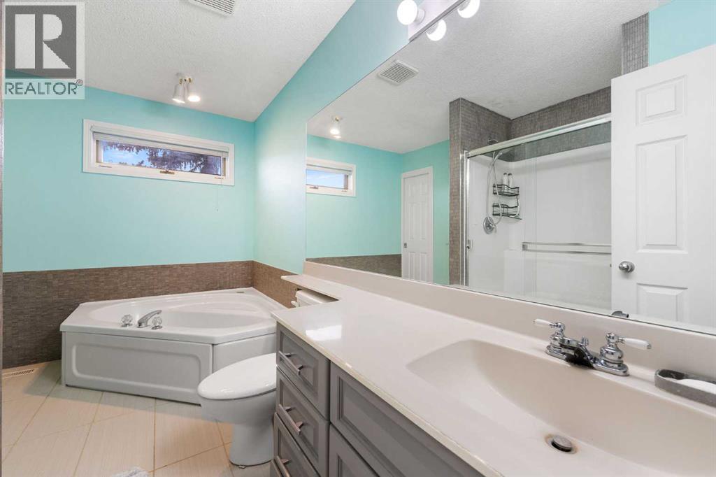 60 Prominence View Sw, Calgary, Alberta T3H 3M8 - Photo 28 - A2280589